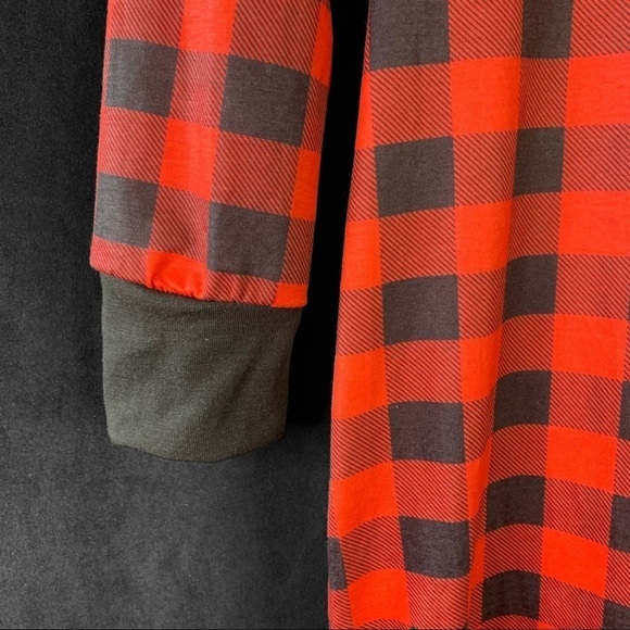 OVERALL PYJAMAS PLAID RED BLACK  BEAR CHEEKS MOM NIGHTWEAR SIZE MEDIUM - Picture 12 of 16